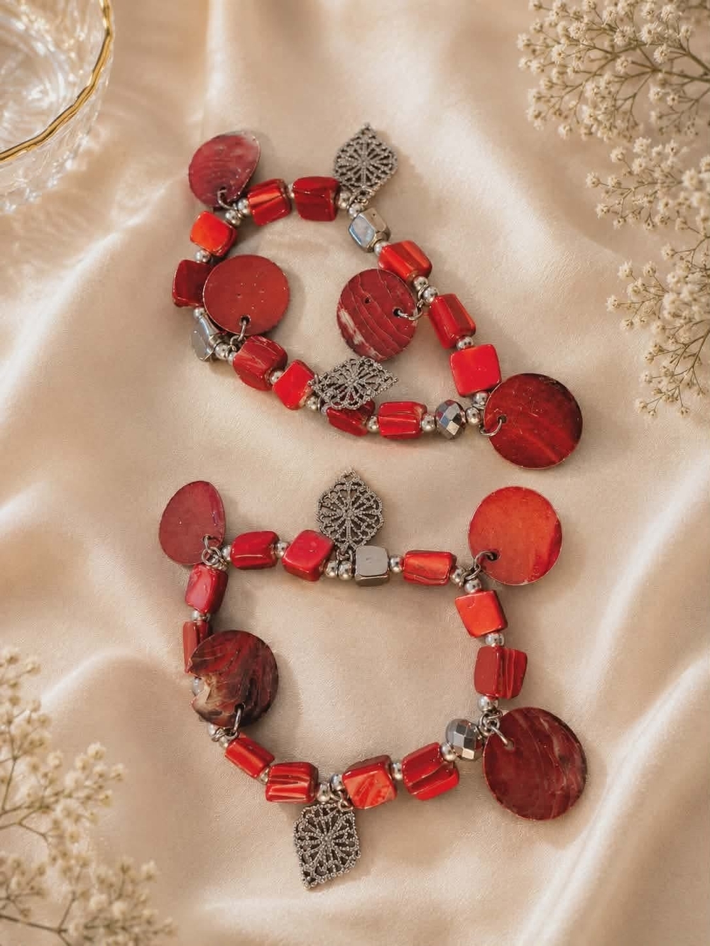 Red Shell Beaded Charm Bracelet - Women Jewelry